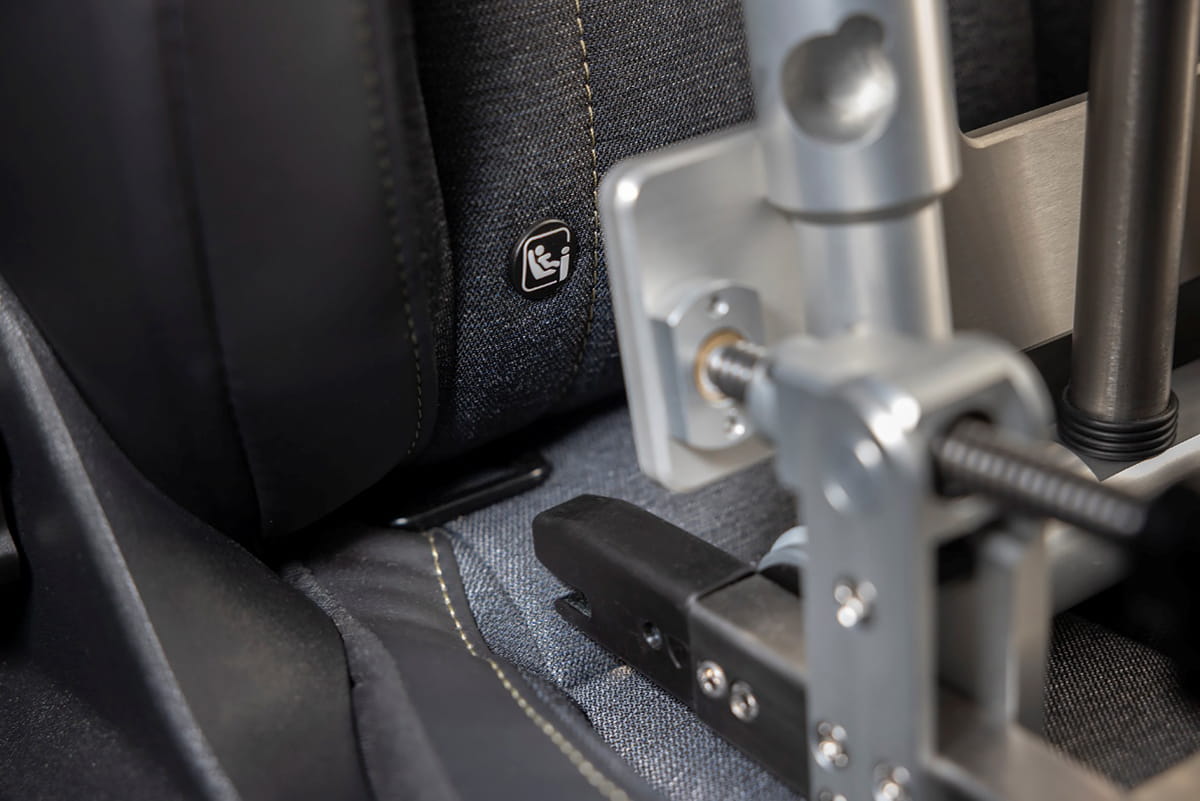 GRAS-45BD-AutoKEMAR-Isofix